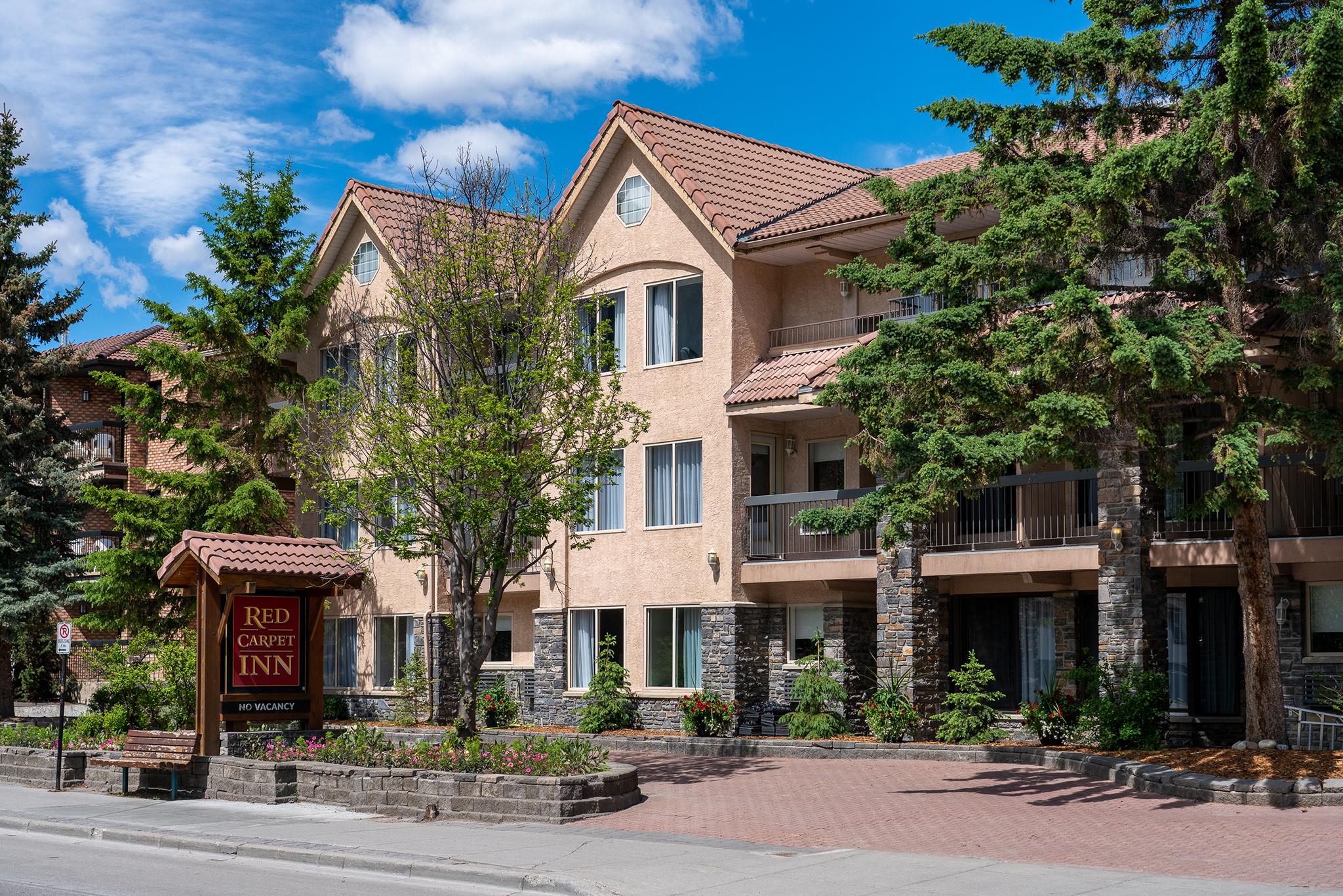 Red Carpet Inn Banff Exterior foto
